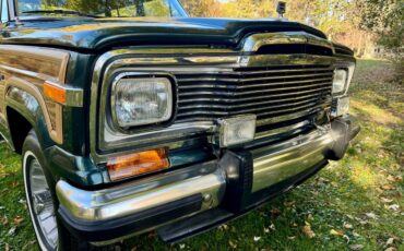 Jeep-Wagoneer-1984-SUV-4