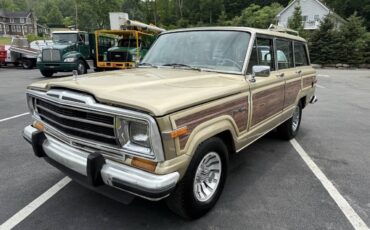 Jeep-Wagoneer-1988-SUV-1