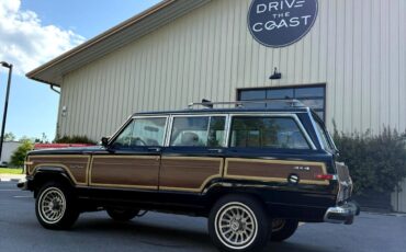 Jeep-Wagoneer-1989-SUV-26