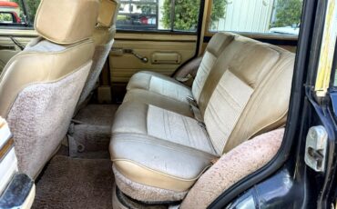 Jeep-Wagoneer-1989-SUV-34