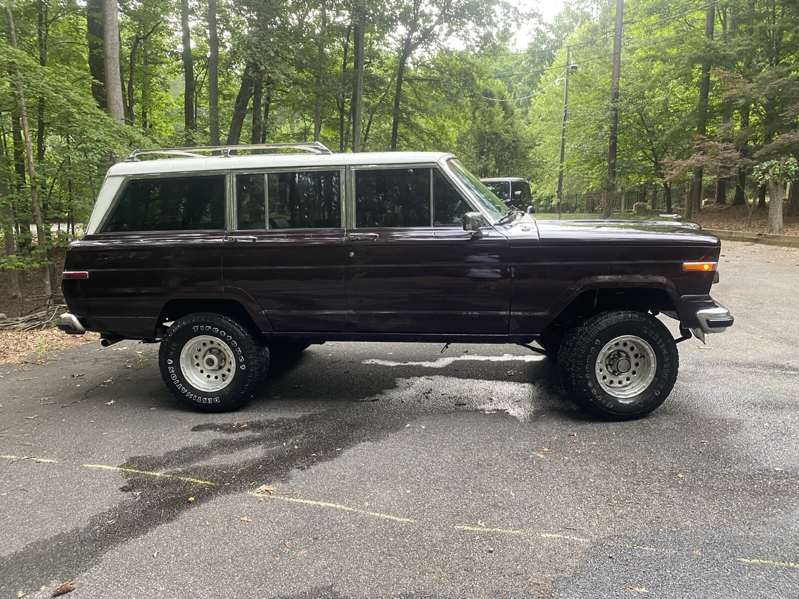 Jeep-Wagoneer-1990-Wagon-1