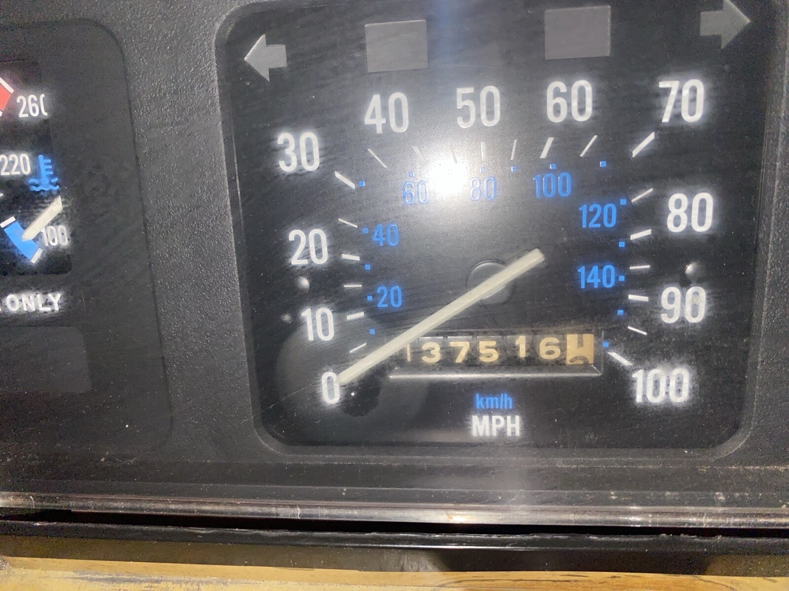 Jeep-Wagoneer-1990-Wagon-13