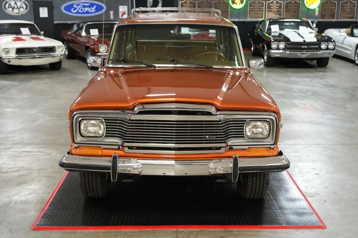 Jeep-Wagoneer-Limited-4x4-1980-SUV-17