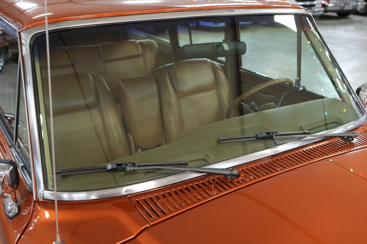 Jeep-Wagoneer-Limited-4x4-1980-SUV-33