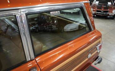 Jeep-Wagoneer-Limited-4x4-1980-SUV-38