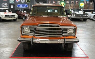 Jeep-Wagoneer-Limited-4x4-1980-SUV-8