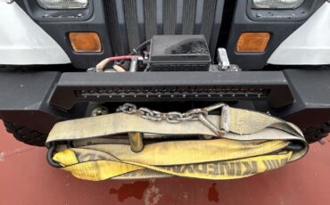 Jeep-Wrangler-1989-1