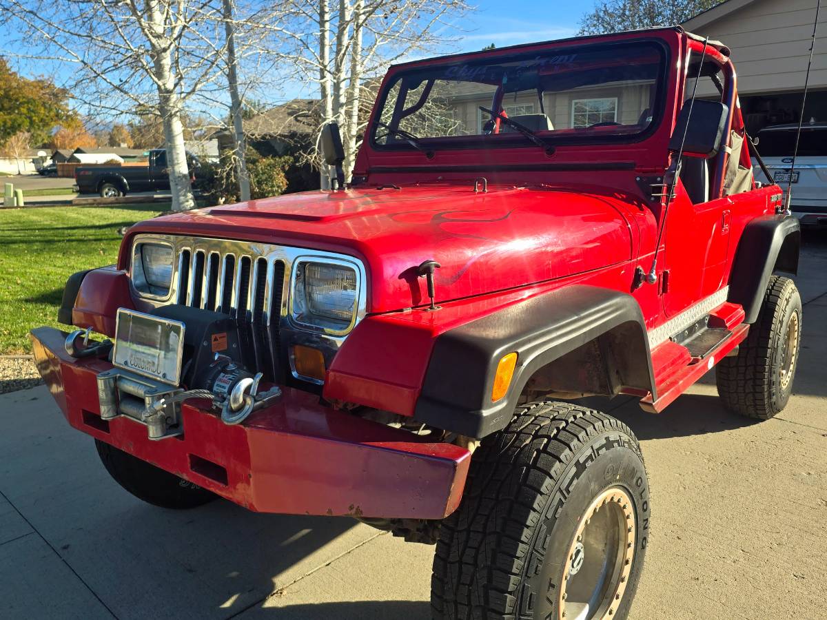 Jeep Wrangler  1989 red