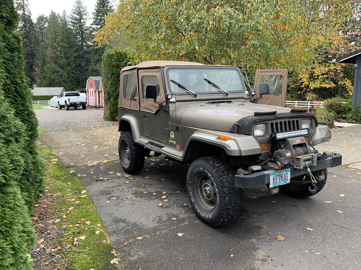 Jeep-Wrangler-1990-green-5