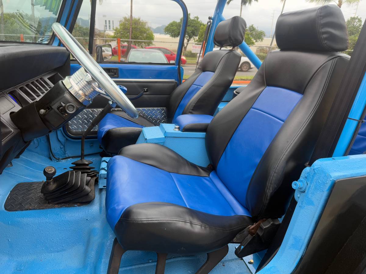 Jeep-Wrangler-1991-blue-18