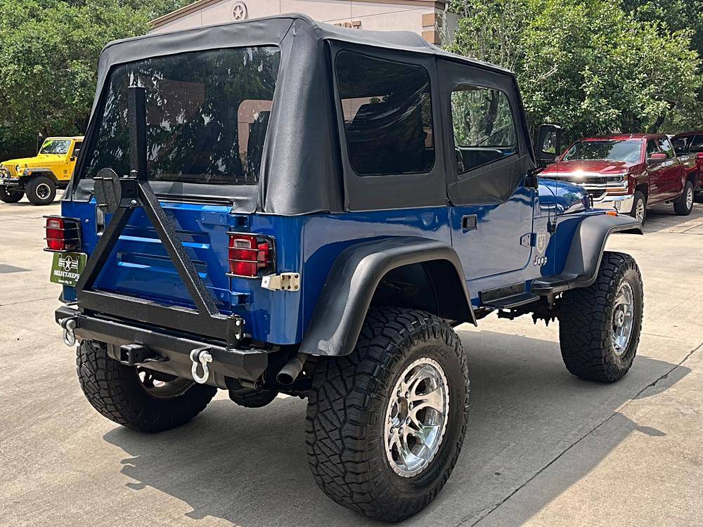 Jeep-Wrangler-1991-custom-11