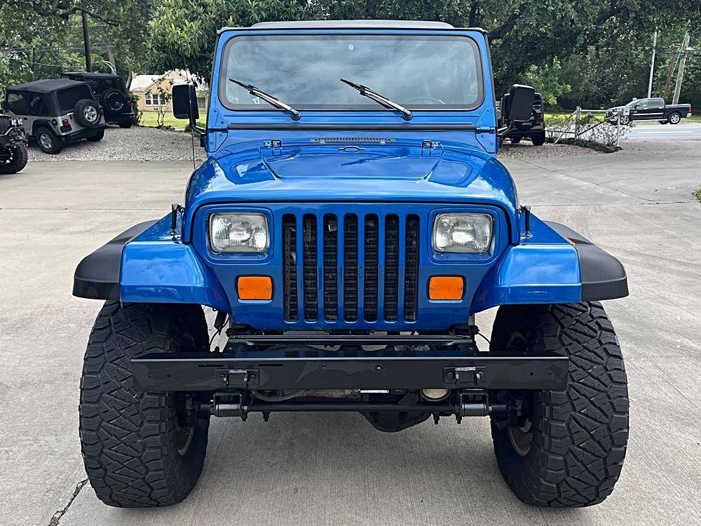 Jeep-Wrangler-1991-custom-2