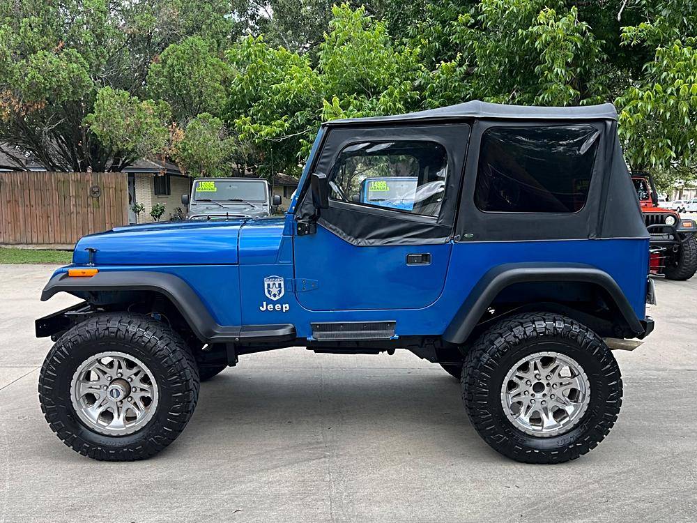 Jeep-Wrangler-1991-custom-5