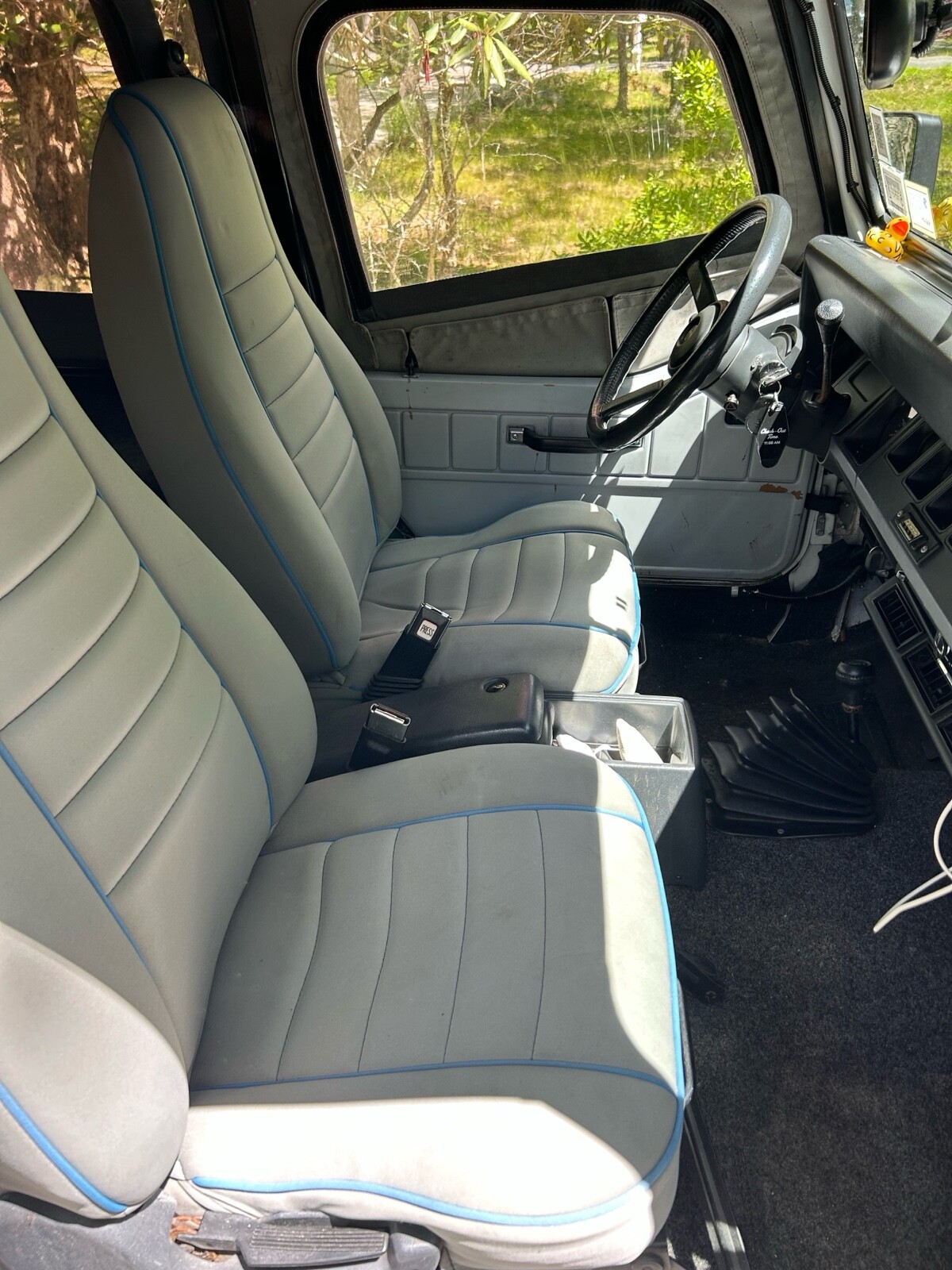 Jeep-Wrangler-1992-SUV-12