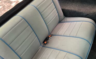 Jeep-Wrangler-1992-SUV-13