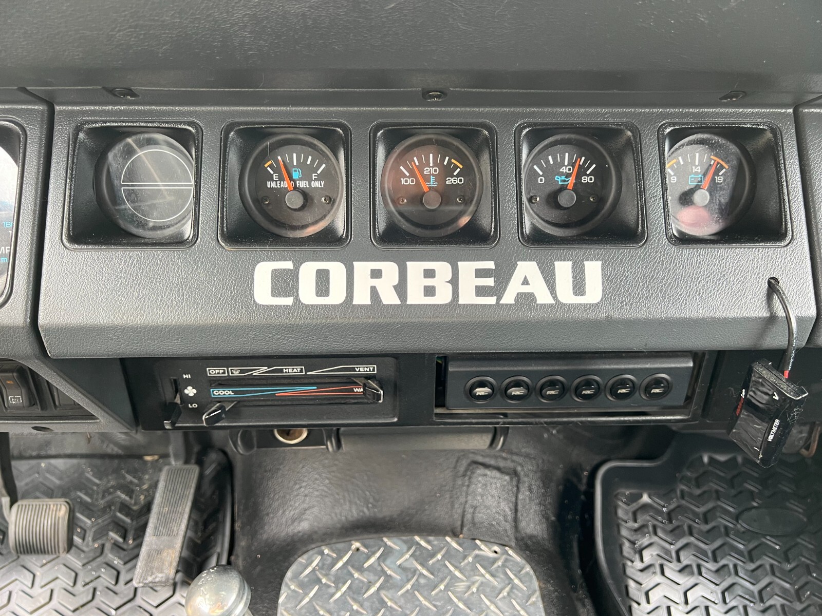 Jeep-Wrangler-1993-19