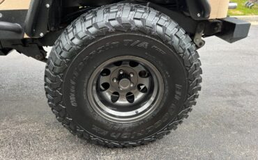 Jeep-Wrangler-1993-24