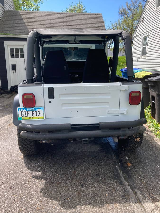 Jeep-Wrangler-1993-white-2