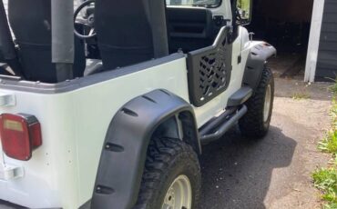 Jeep-Wrangler-1993-white-3