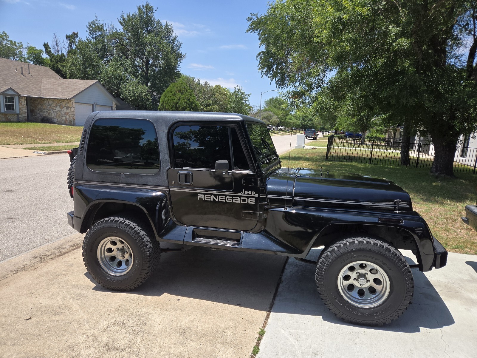 Jeep-Wrangler-1993