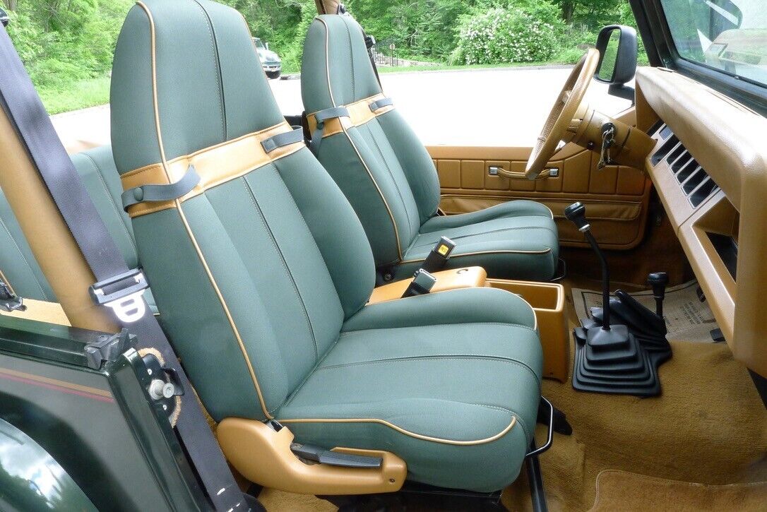 Jeep-Wrangler-1995-25