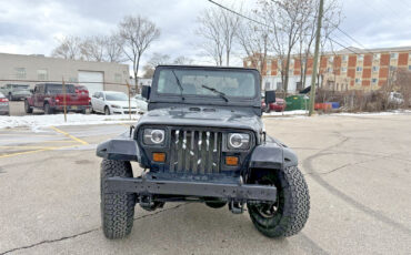 Jeep-Wrangler-1995-SUV-2