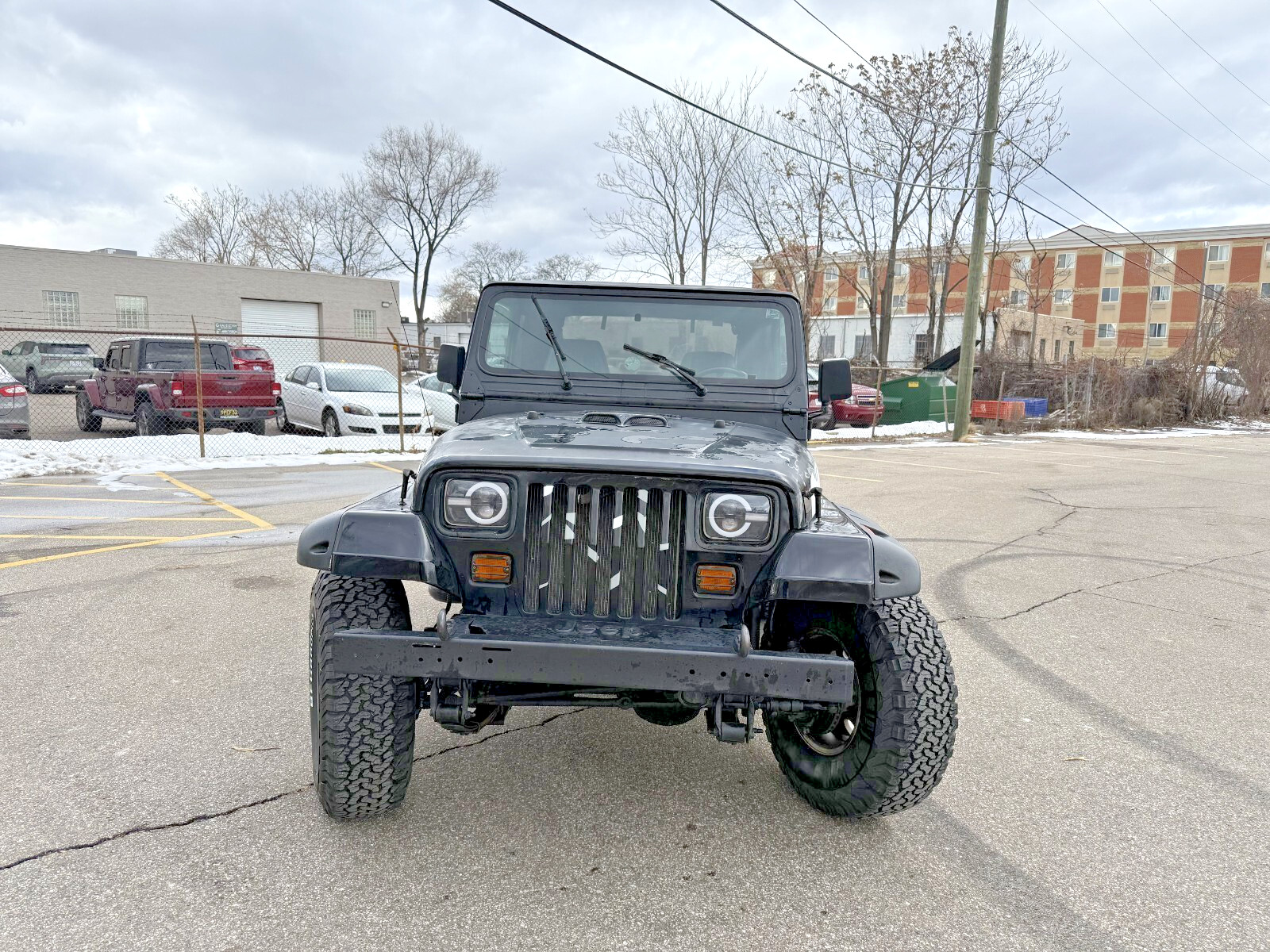 Jeep-Wrangler-1995-SUV-2