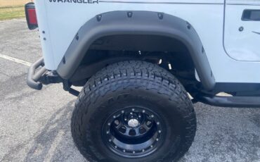Jeep-Wrangler-1995-SUV-21