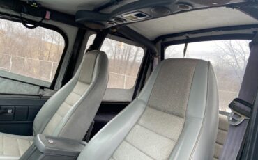 Jeep-Wrangler-1995-SUV-27