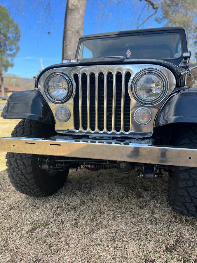 Jeep-Wrangler-cj7-1980-black-6