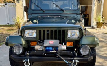 Jeep-Wrangler-sahara-1995-green-3