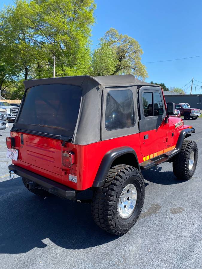 Jeep-Wrangler-sport-1994-red-12
