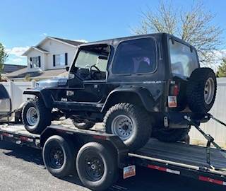Jeep-Wrangler-yj-1992-black-12