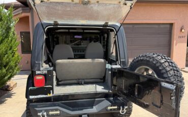 Jeep-Wrangler-yj-1992-black-15