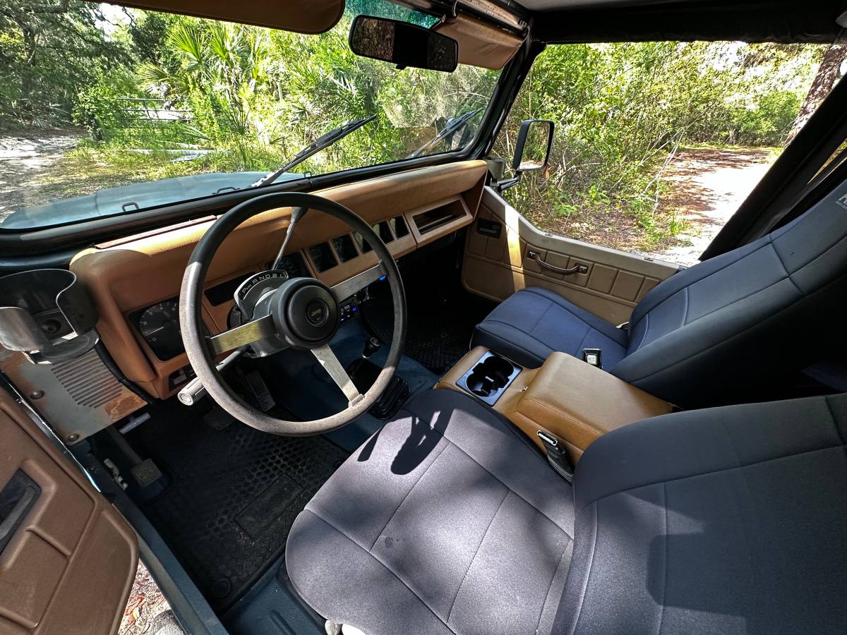 Jeep-Wrangler-yj-1994-green-10