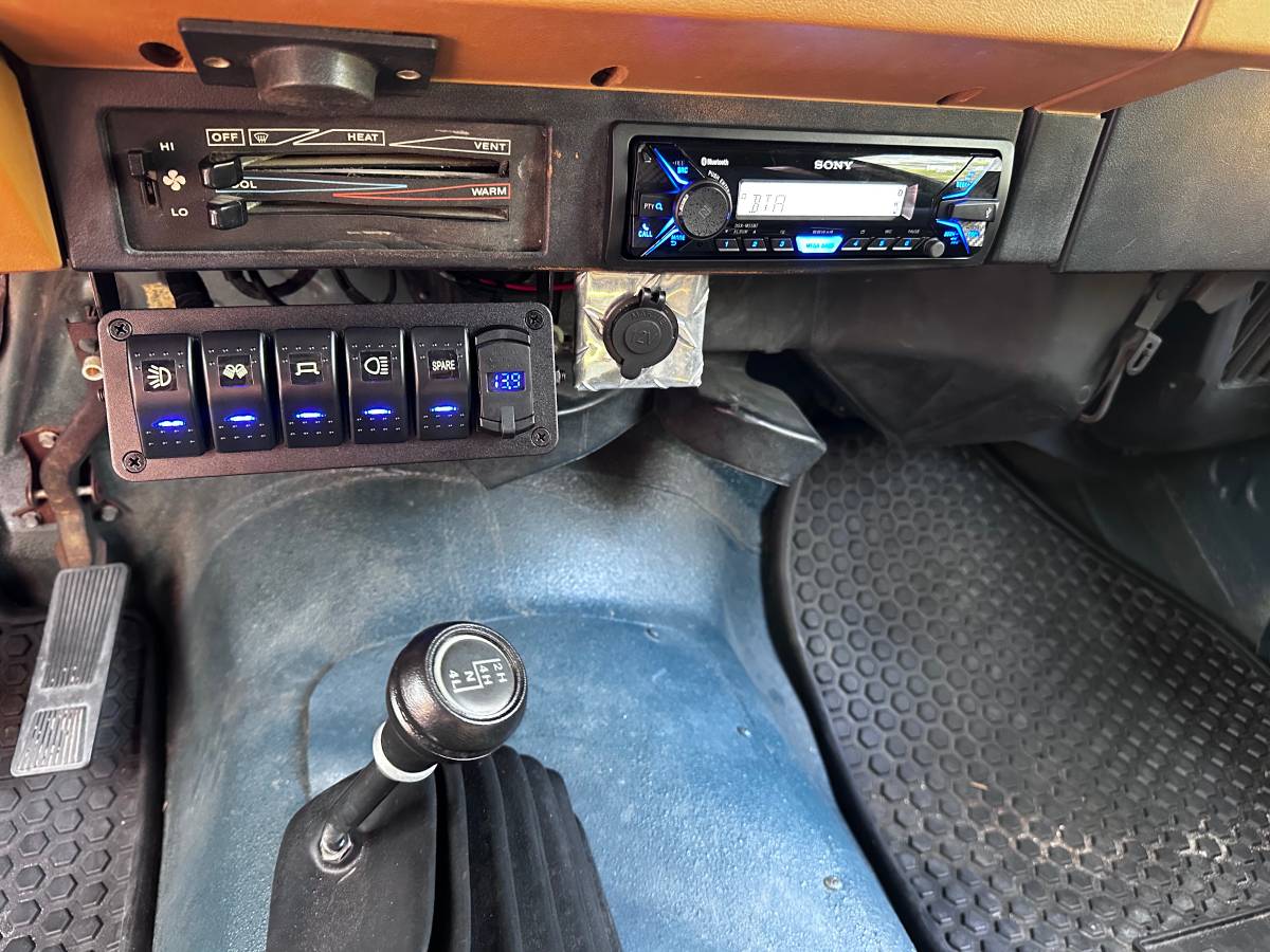 Jeep-Wrangler-yj-1994-green-12