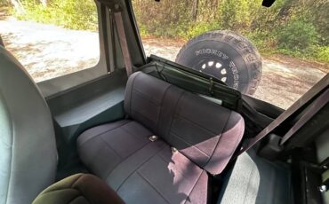 Jeep-Wrangler-yj-1994-green-14