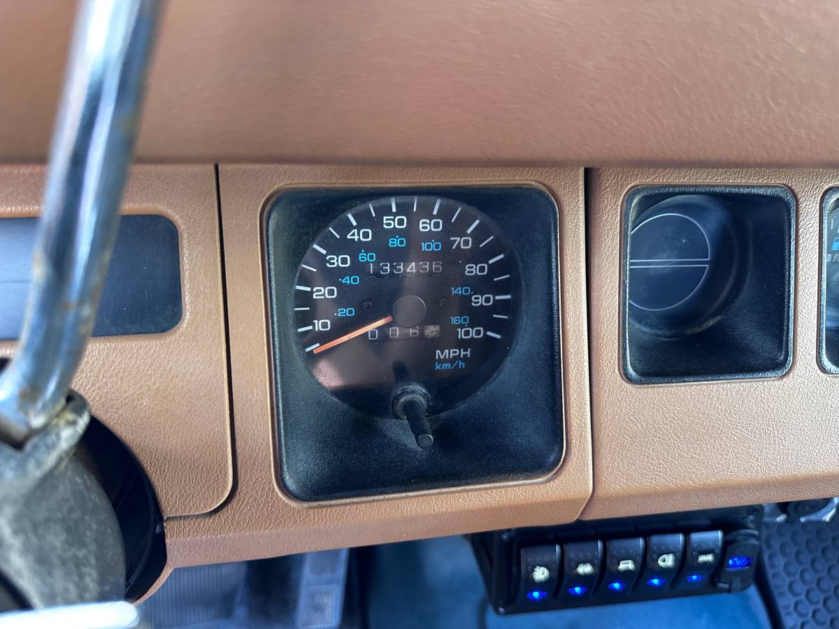 Jeep-Wrangler-yj-1994-green-9