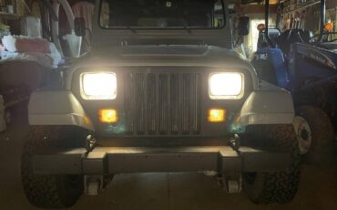 Jeep-Wrangler-yj-islander-1991-grey-10