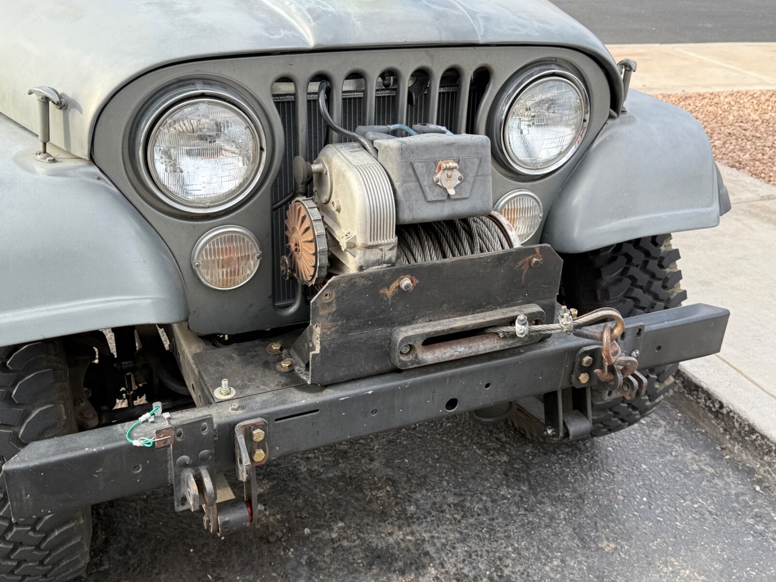 Jeep-cj5-soft-top-1977-2
