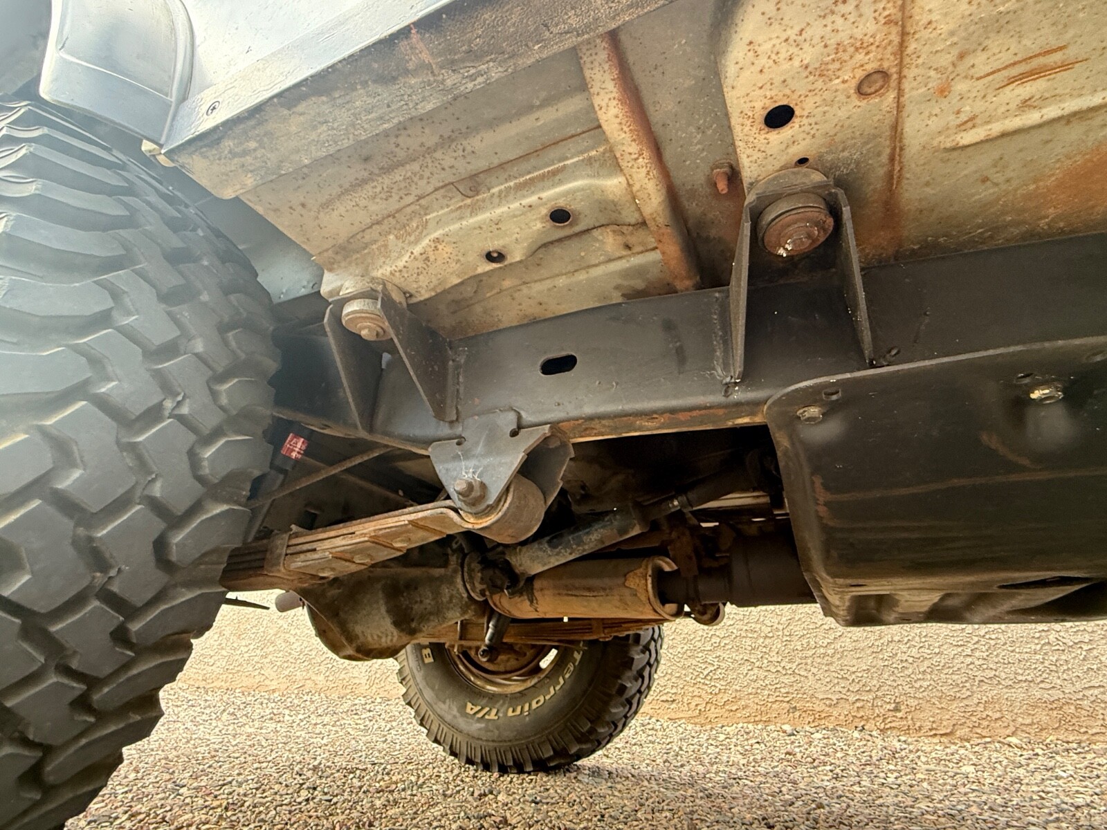 Jeep-cj5-soft-top-1977-24