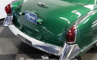 Kaiser-Deluxe-1953-Sedan-24