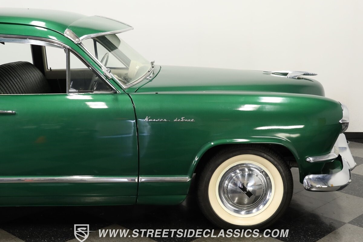 Kaiser-Deluxe-1953-Sedan-28