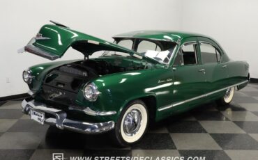 Kaiser-Deluxe-1953-Sedan-29
