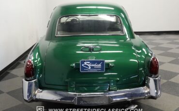 Kaiser-Deluxe-1953-Sedan-8