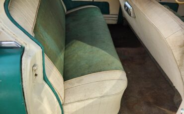 Kaiser-MANHATTAN-1953-Sedan-6