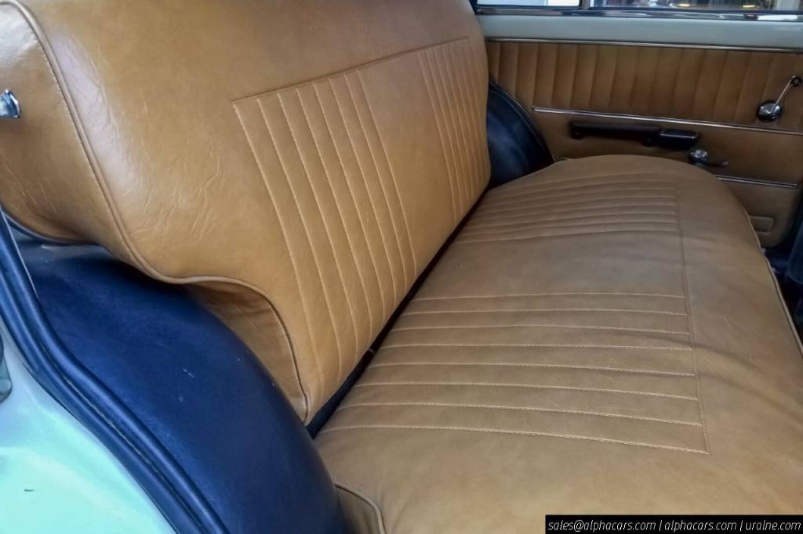 Lada-VAZ-2102-1978-Wagon-39