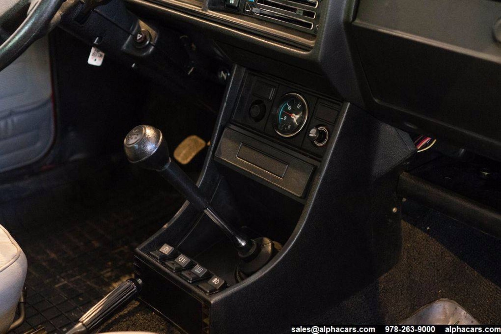 Lada-VAZ-2107-1989-Sedan-28