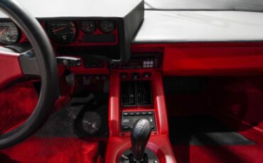 Lamborghini-Countach-1989-10