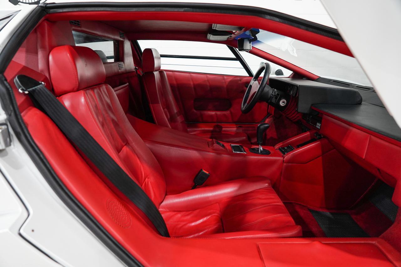 Lamborghini-Countach-1989-13